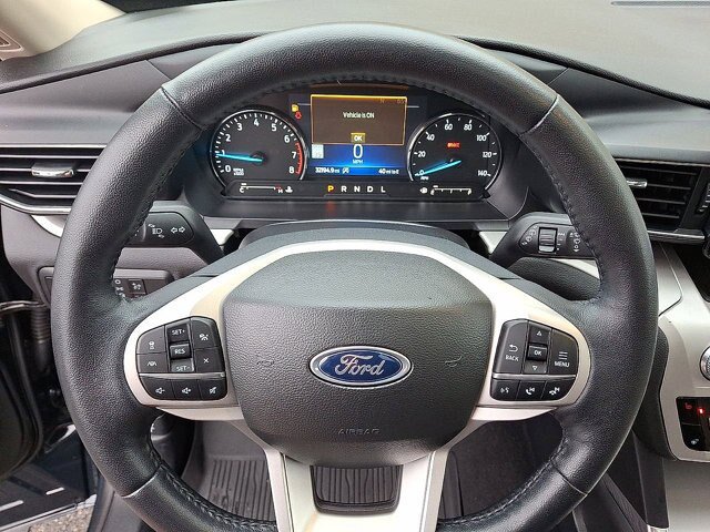 Certified 2023 Ford Explorer XLT w/ Equipment Group 202A AWD/4WD image 14