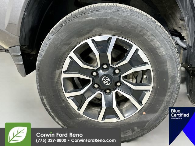 Used 2021 Toyota Tacoma TRD Sport w/ Technology Package image 32