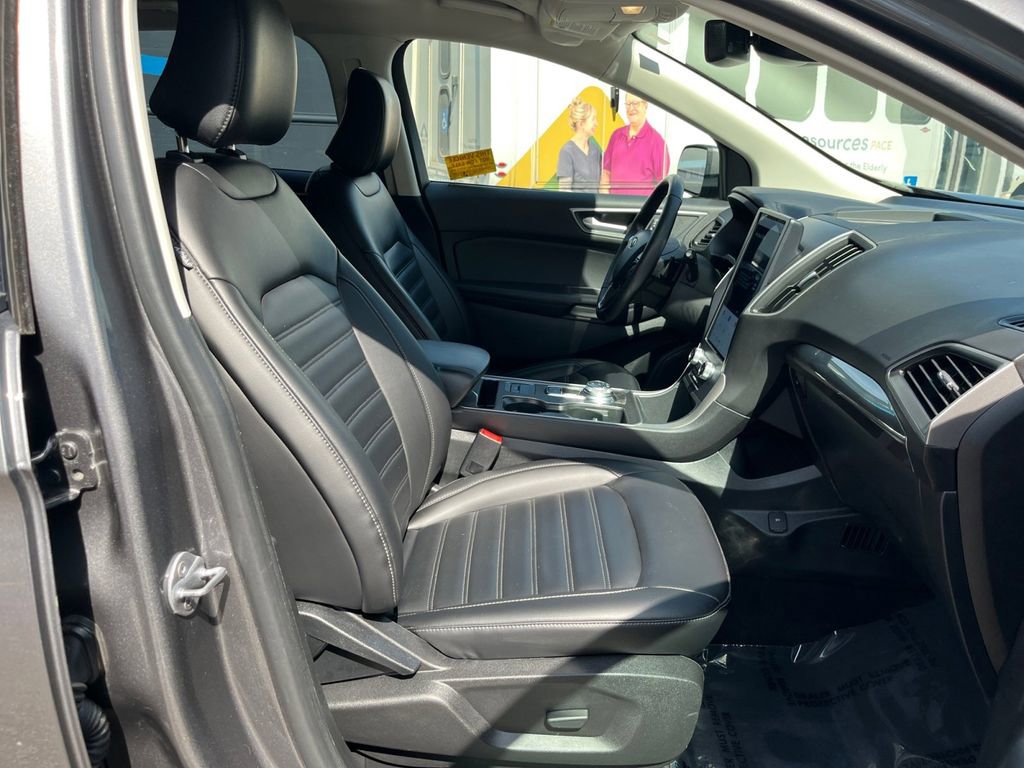 Certified 2024 Ford Edge SEL w/ Convenience Package AWD/4WD image 23