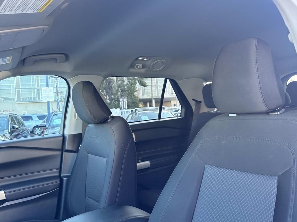 Certified 2023 Ford Explorer XLT image 20