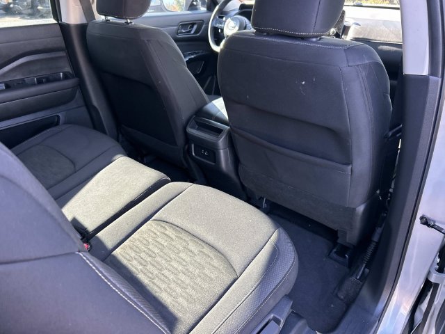 Used 2025 Nissan Pathfinder S FWD image 24