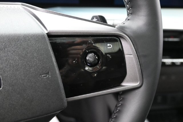 Used 2025 Nissan Murano SL AWD/4WD image 16
