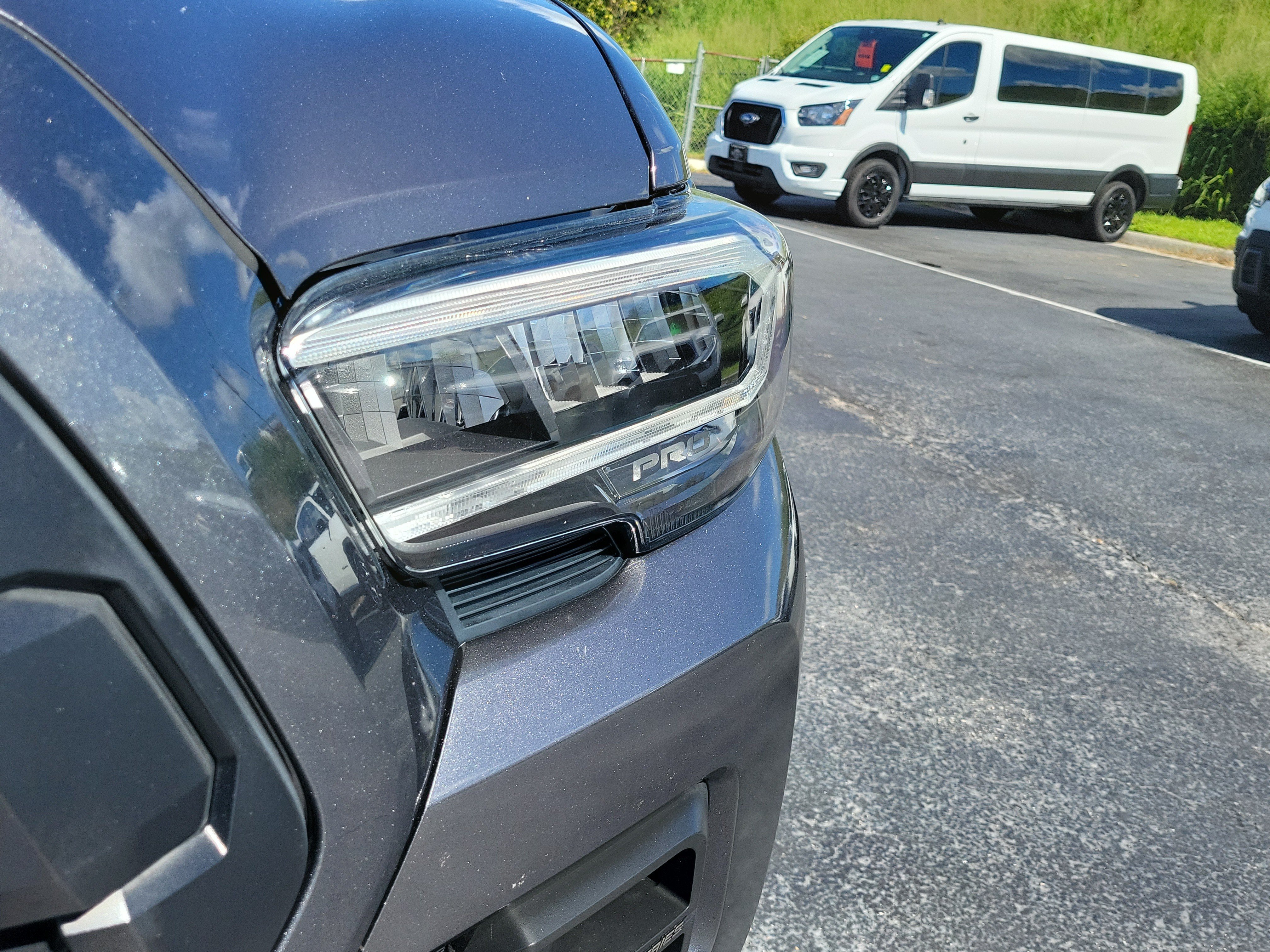 Used 2022 Toyota Tacoma TRD Pro AWD/4WD image 3