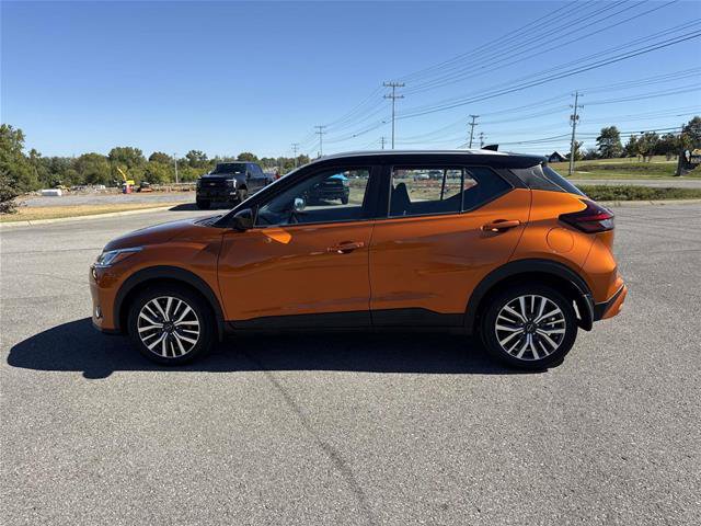 Used 2024 Nissan Kicks SV FWD image 8