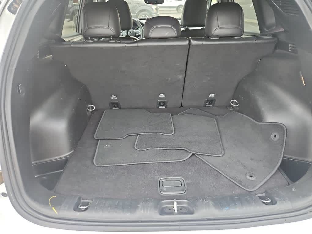 Used 2025 Jeep Compass Limited AWD/4WD image 8