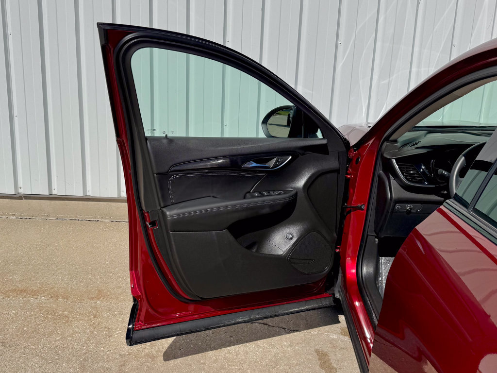 Used 2023 Buick Envision Preferred w/ Sport Touring Package AWD/4WD image 14