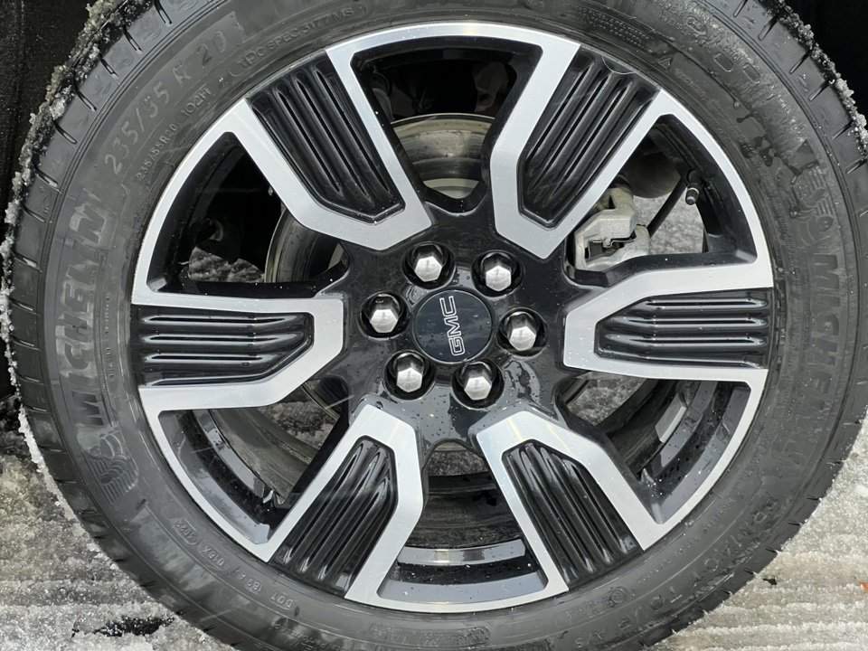 Used 2023 GMC Acadia Denali w/ Trailering Package image 13