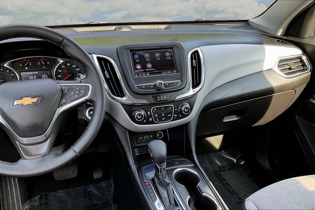 Used 2023 Chevrolet Equinox LT FWD image 11