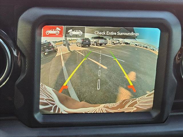 Used 2021 Jeep Wrangler Unlimited Rubicon w/ Trailer Tow Package AWD/4WD image 10