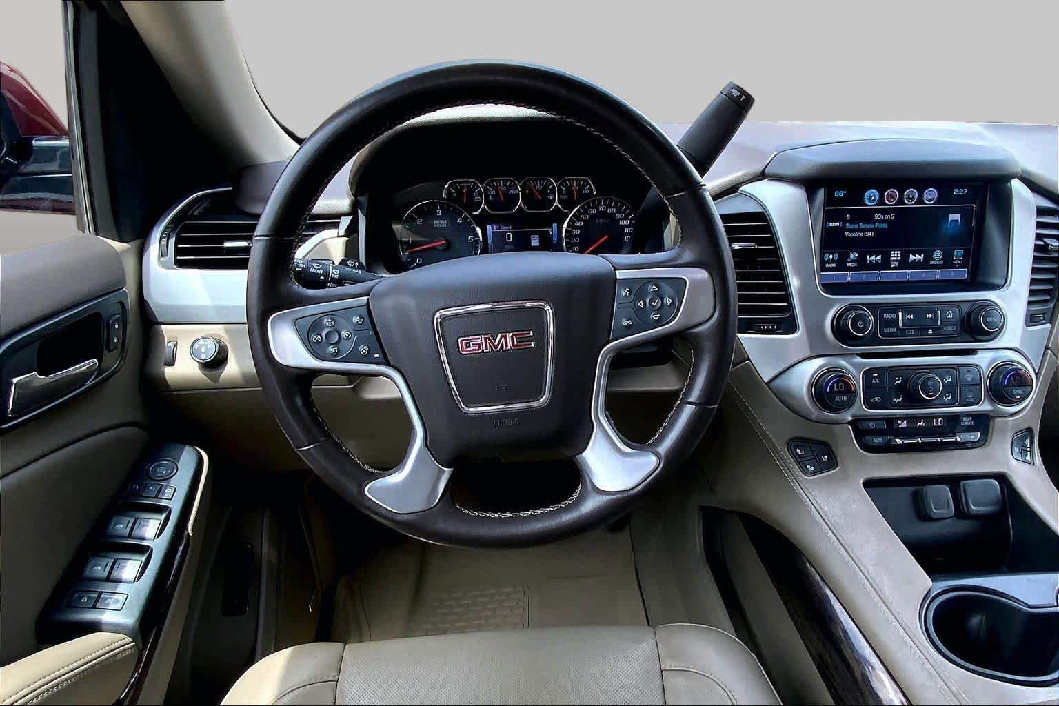 Used 2020 GMC Yukon SLT w/ Premium Edition RWD image 6