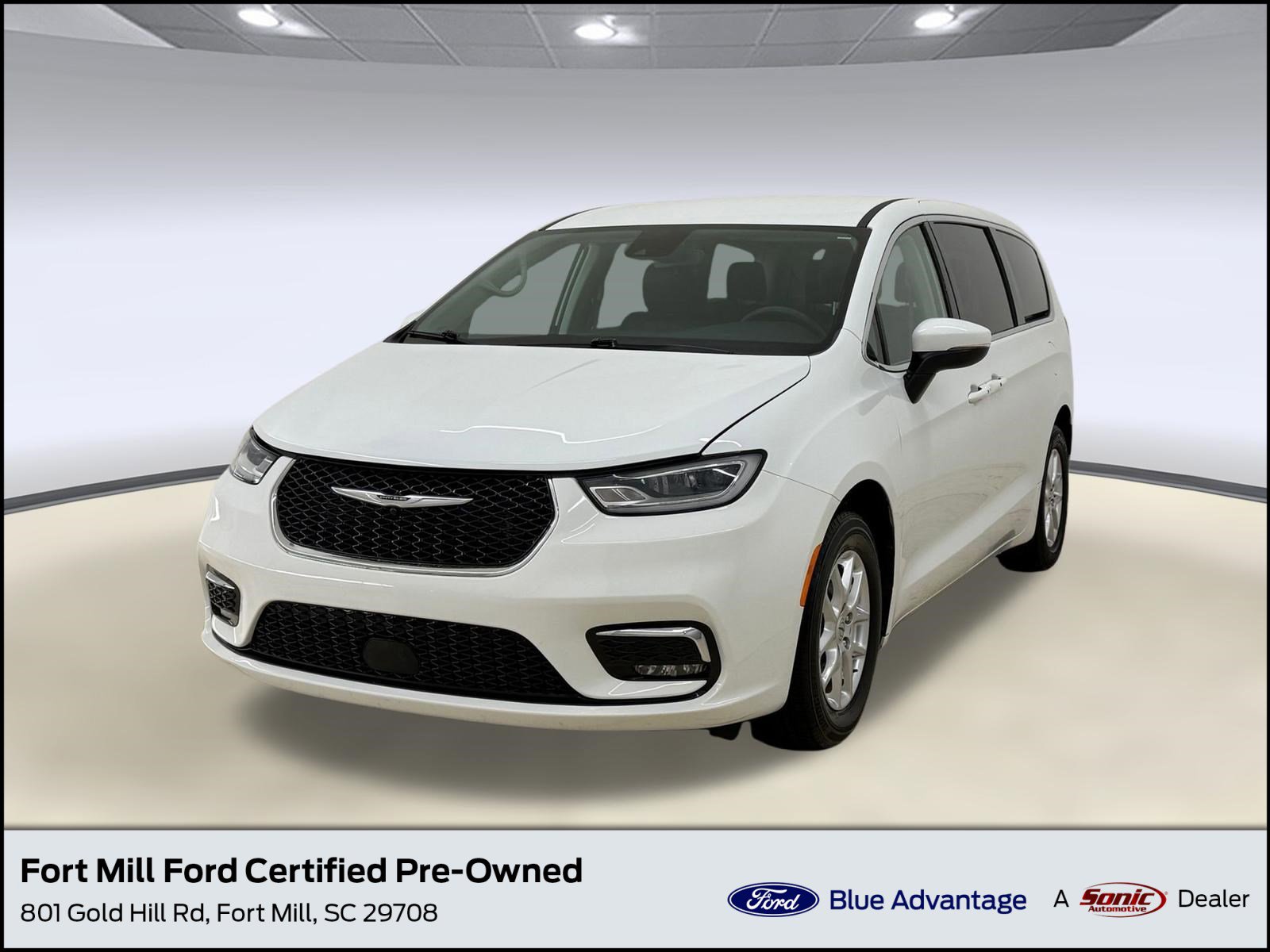 Used 2023 Chrysler Pacifica Touring-L