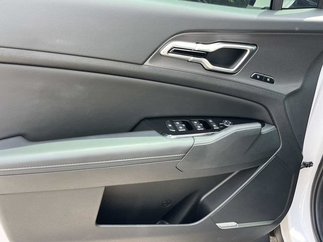 Used 2025 Kia Sportage SX FWD image 32