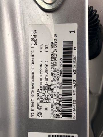 Used 2024 Toyota Tacoma TRD Off-Road AWD/4WD image 15