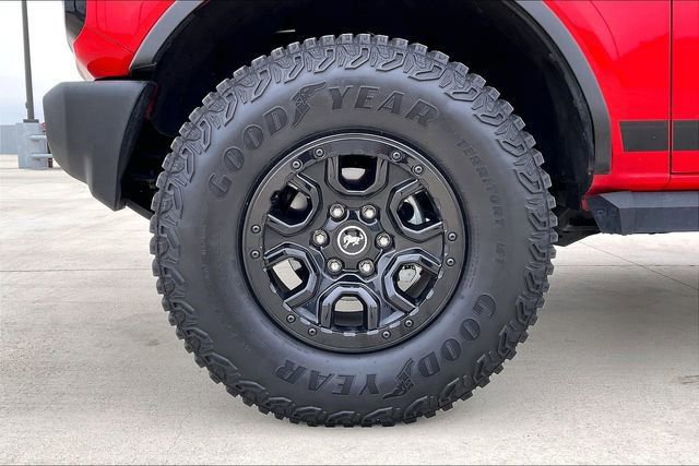 Certified 2022 Ford Bronco Wildtrak image 11