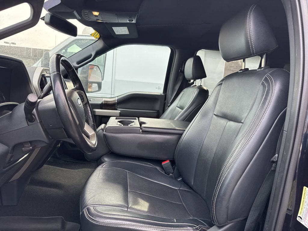 Certified 2022 Ford F350 Lariat w/ Lariat Value Package image 5