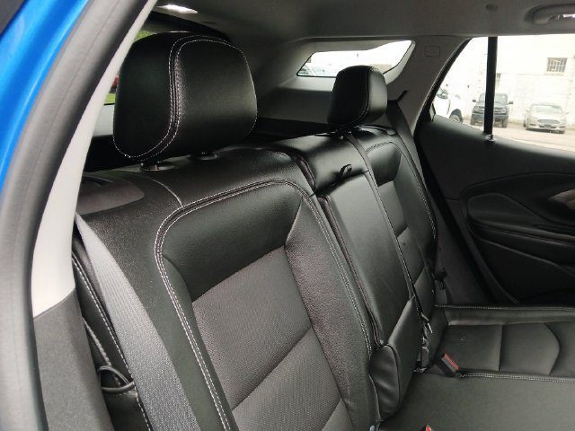 Used 2024 GMC Terrain SLT AWD/4WD image 42