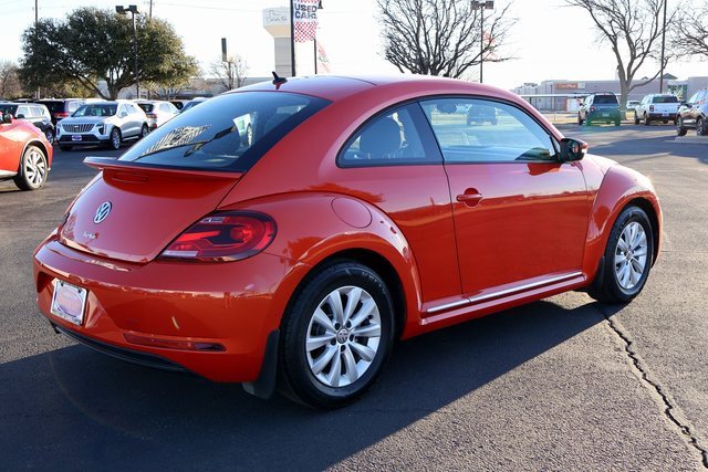 Used 2019 Volkswagen Beetle 2.0T S image 10