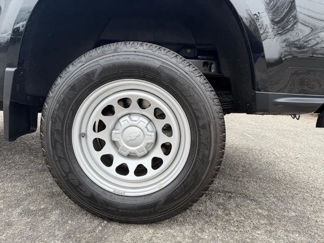 Used 2023 Chevrolet Colorado W/T image 10