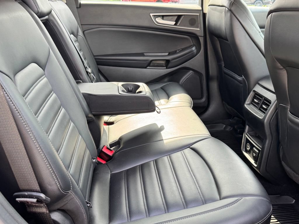 Certified 2022 Ford Edge SEL w/ Convenience Package AWD/4WD image 17