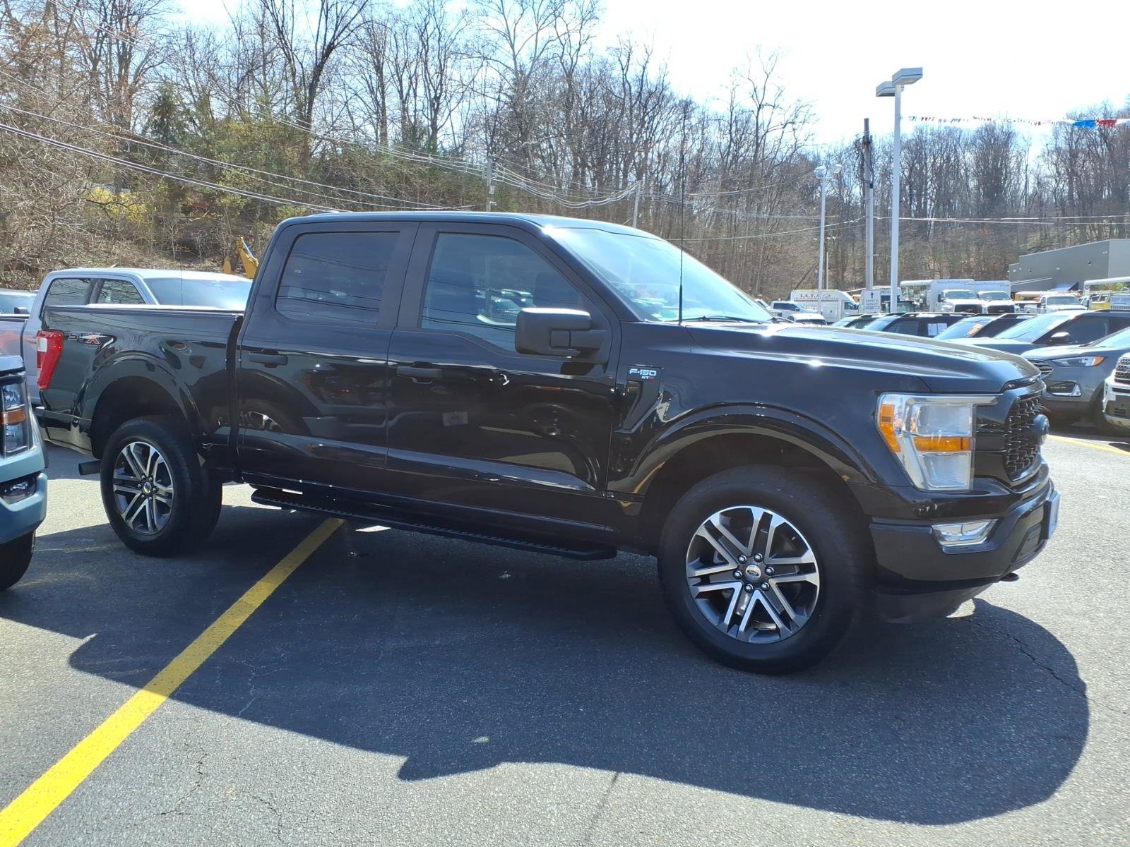 Certified 2022 Ford F150 XL w/ STX Appearance Package AWD/4WD image 9