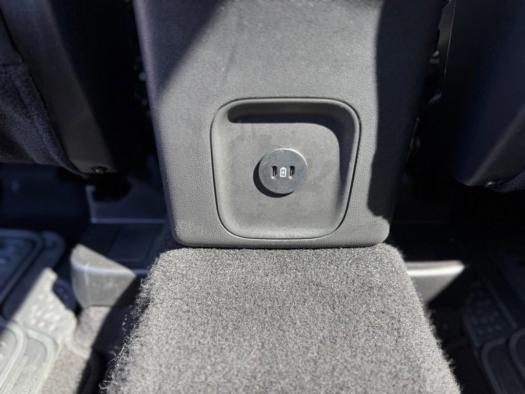 Certified 2025 Ford Escape Active AWD/4WD image 34