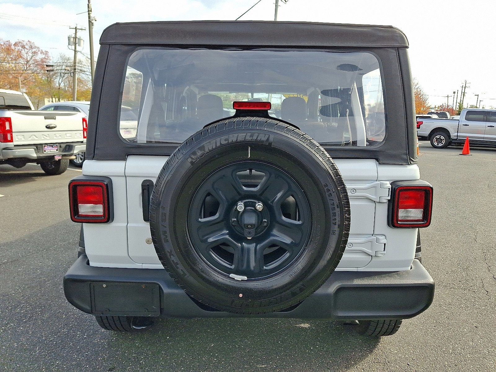 Used 2022 Jeep Wrangler Unlimited Sport image 6