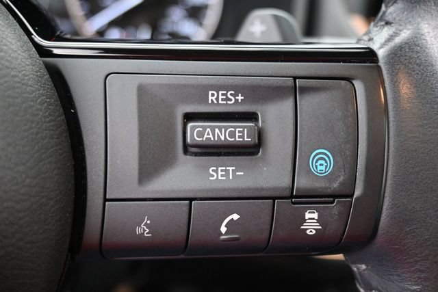 Used 2023 Nissan Rogue SL w/ SL Premium Package AWD/4WD image 18