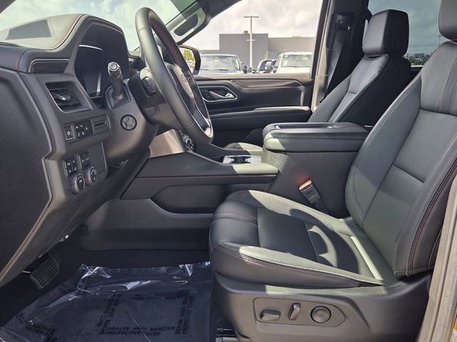 Used 2023 Chevrolet Suburban RST w/ Sport Performance Package AWD/4WD image 12