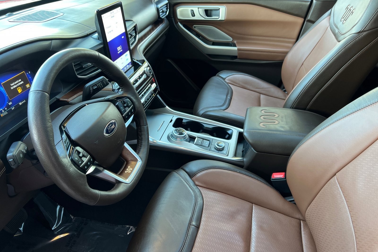 Certified 2022 Ford Explorer King Ranch w/ Technology Package image 10