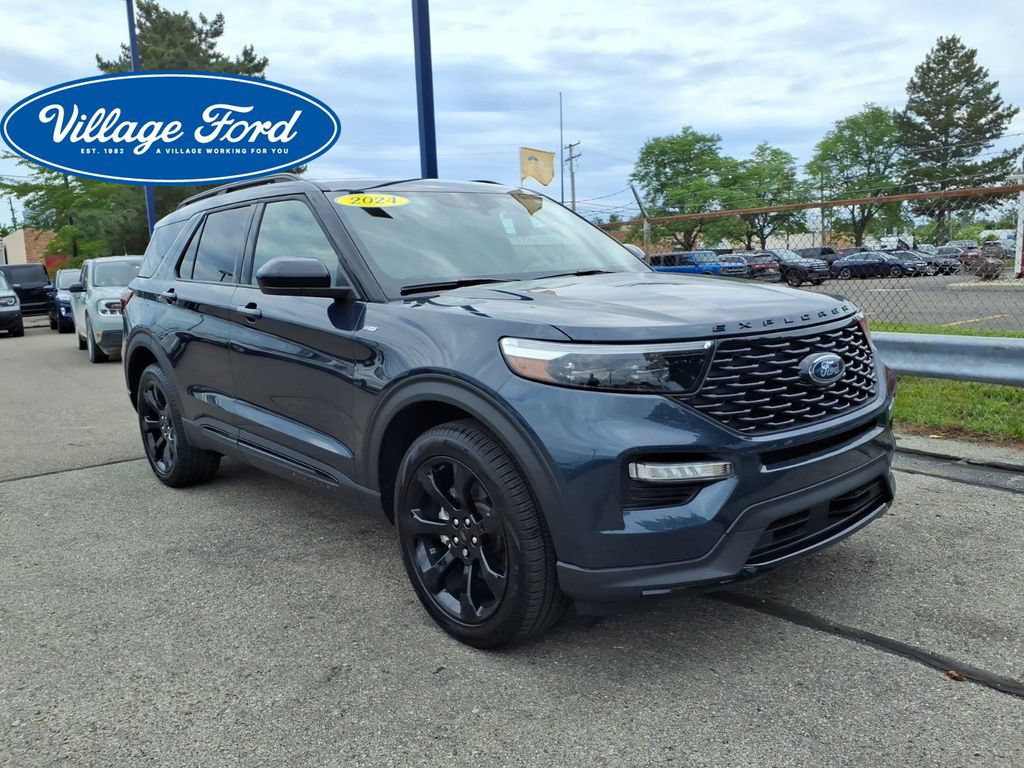 Certified 2024 Ford Explorer ST-Line w/ Class IV Trailer Tow Package AWD/4WD image 4