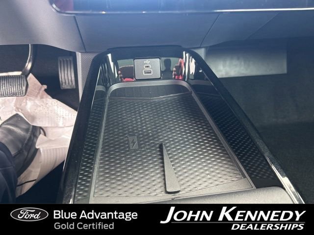 Certified 2025 Ford Mustang Mach-E GT image 29