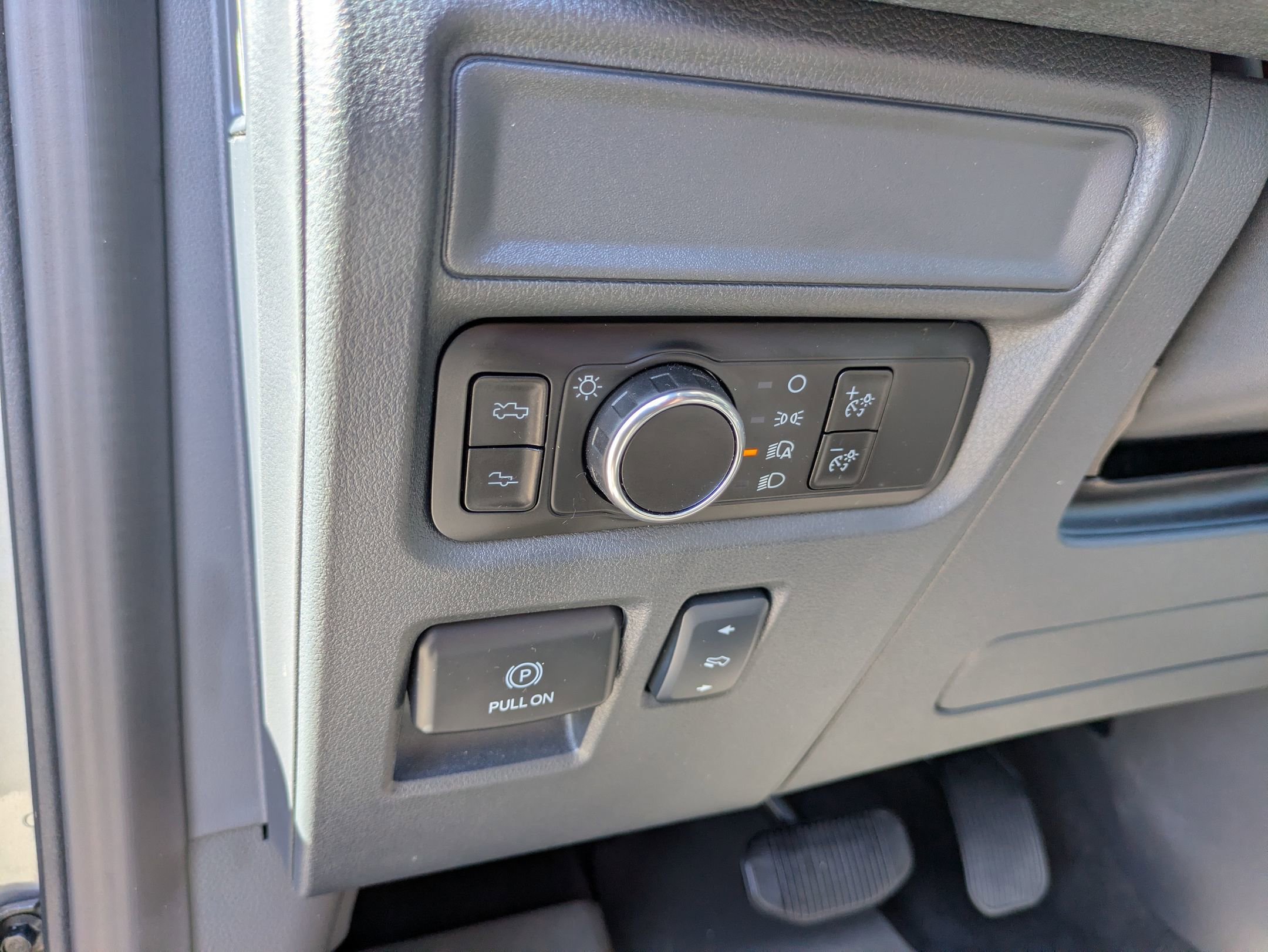 Certified 2025 Ford F150 Lightning Lariat AWD/4WD image 19