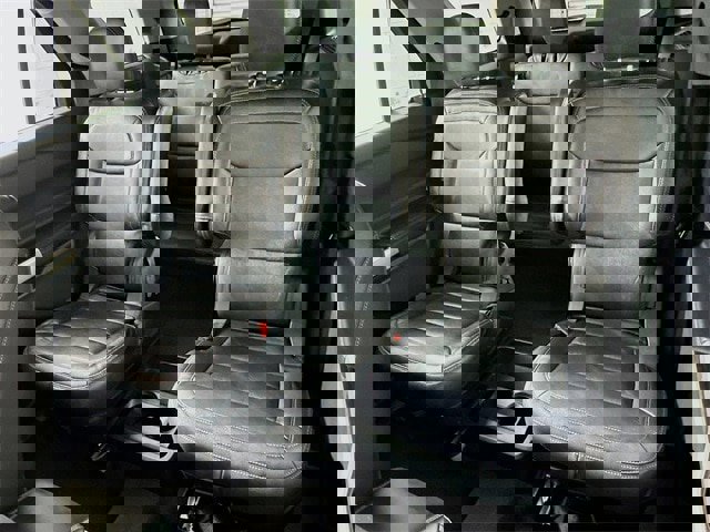 Certified 2021 Ford Explorer XLT w/ Class III Trailer Tow Package image 11