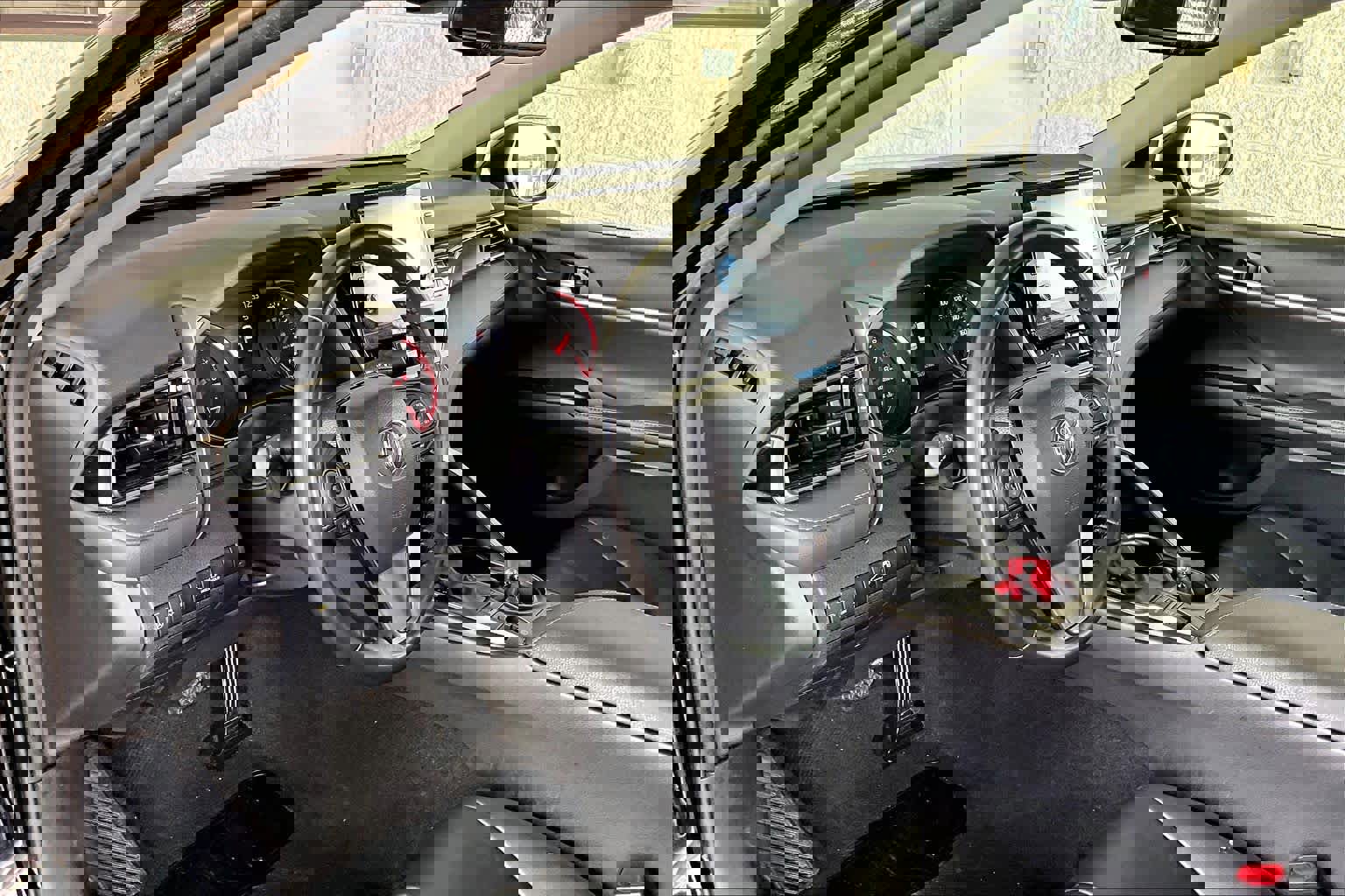 Used 2024 Toyota Camry XSE image 17