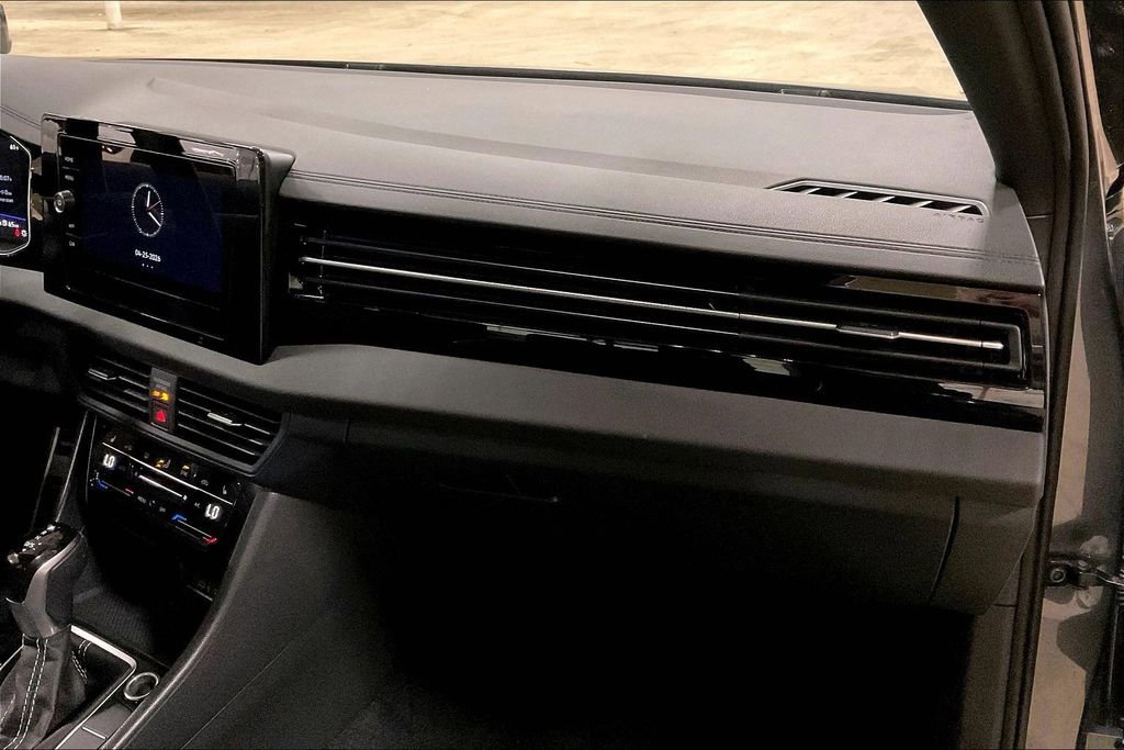 Used 2025 Volkswagen Jetta Sport FWD image 15