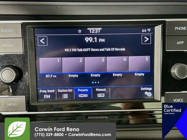 Used 2024 Volkswagen Jetta SE FWD image 17