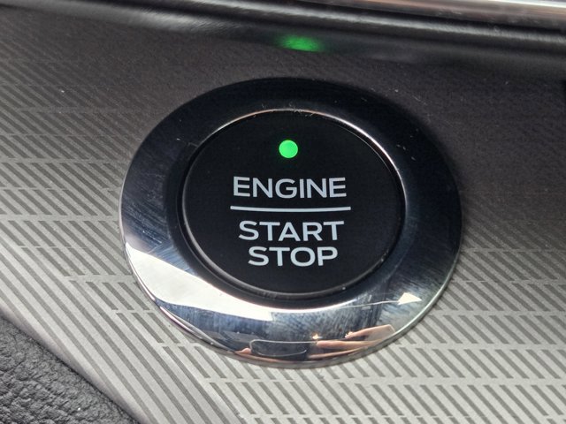 Certified 2020 Ford Explorer XLT w/ Equipment Group 202A image 18