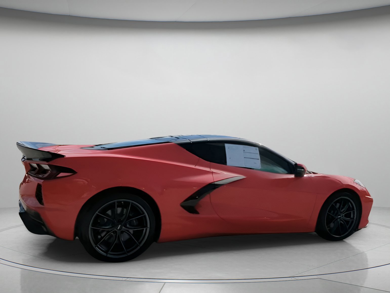 Used 2025 Chevrolet Corvette Stingray Coupe w/ 1LT image 21