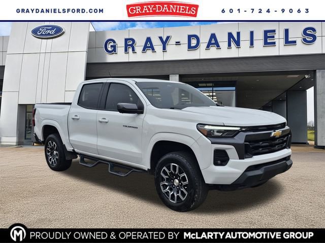 Used 2023 Chevrolet Colorado LT w/ LT Convenience Package III image 6
