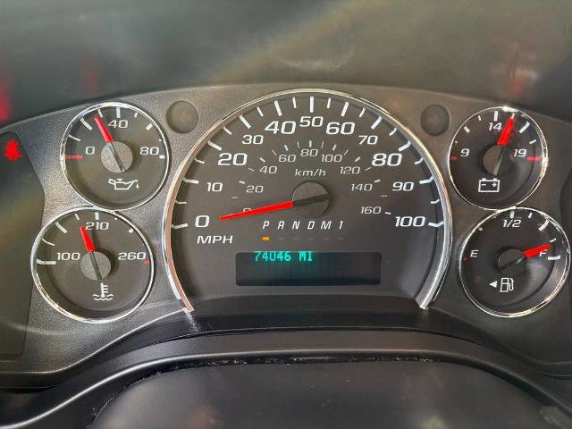 Used 2019 Chevrolet Express 3500 w/ Power Convenience Package image 16