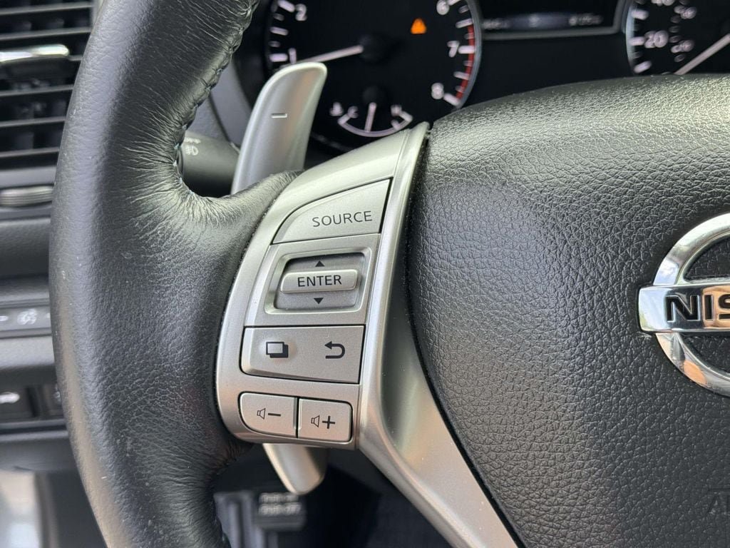 Used 2018 Nissan Altima 2.5 SR w/ SR Special Edition FWD image 12