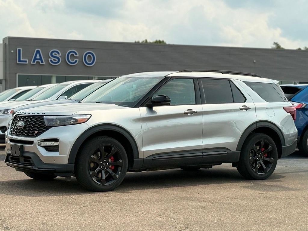 Certified 2024 Ford Explorer ST w/ Technology Package