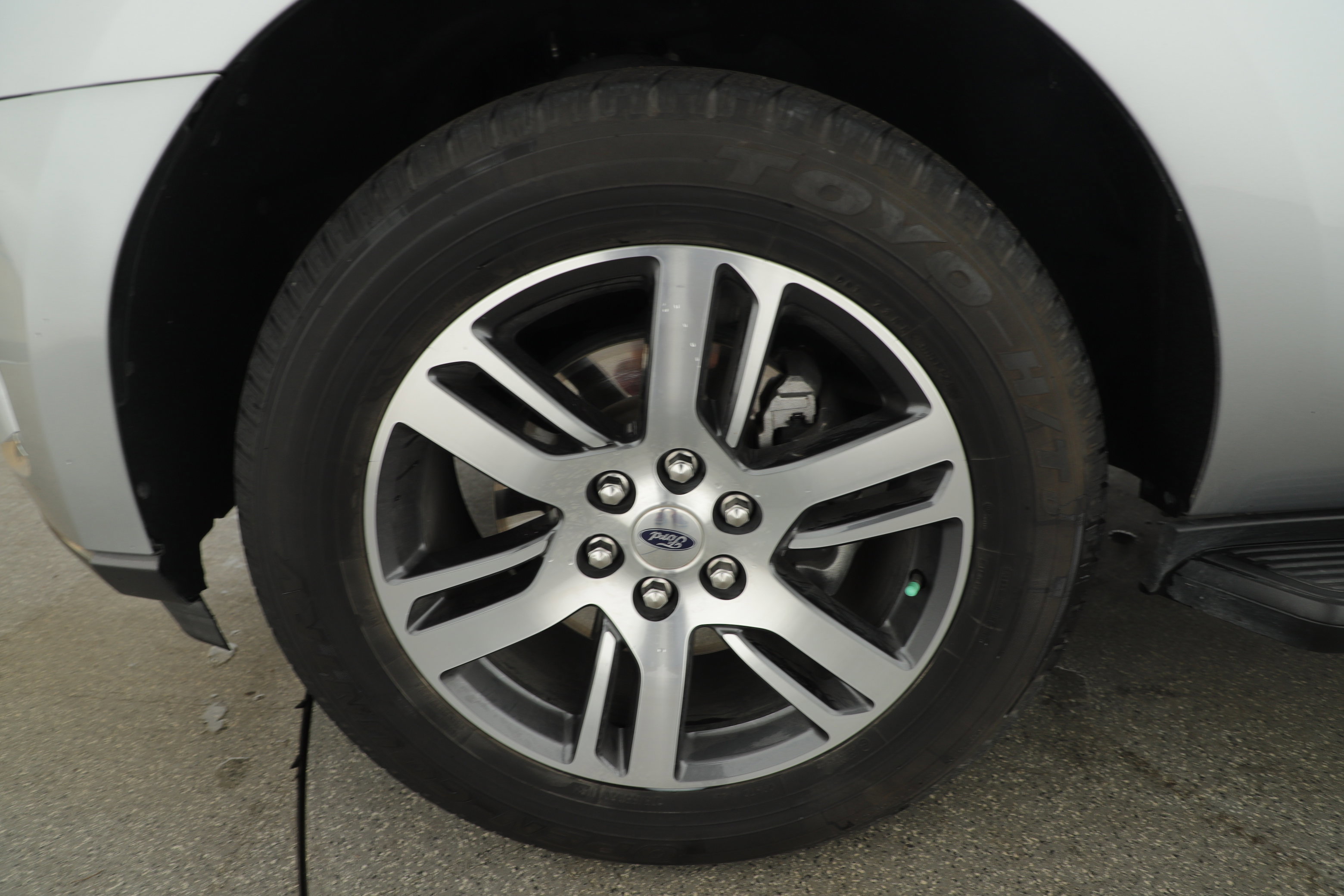 Certified 2024 Ford Expedition XLT image 7