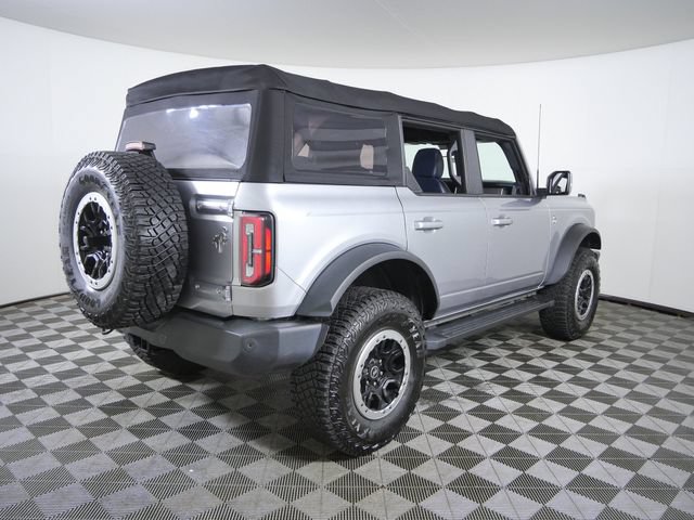 Certified 2022 Ford Bronco Outer Banks w/ Sasquatch Package AWD/4WD image 9