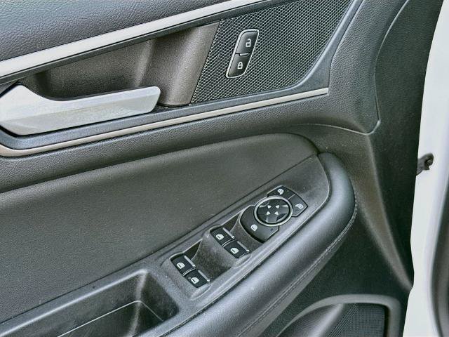 Certified 2023 Ford Edge SEL w/ Convenience Package AWD/4WD image 15