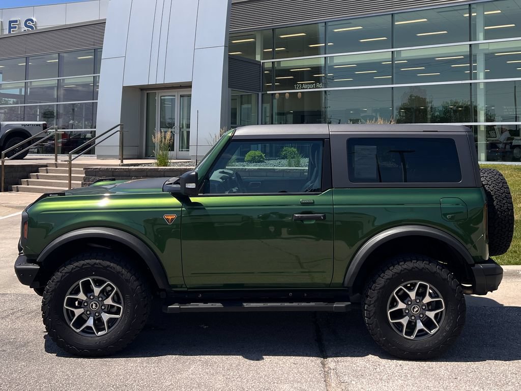 Certified 2022 Ford Bronco Badlands AWD/4WD image 4