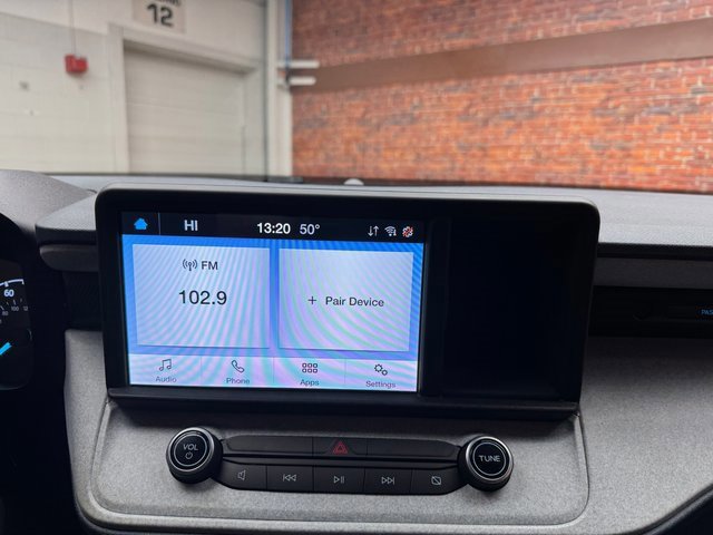 Certified 2022 Ford Maverick XLT image 19