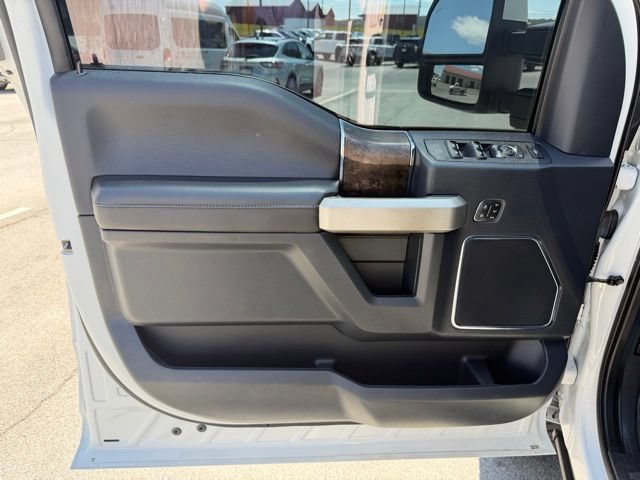 Certified 2022 Ford F250 Lariat w/ Lariat Ultimate Package AWD/4WD image 12