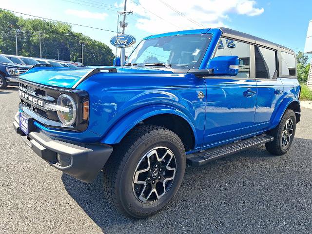 Certified 2023 Ford Bronco Outer Banks AWD/4WD image 3