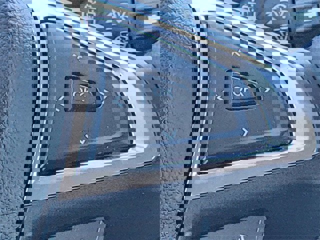 Certified 2023 Ford Edge Titanium image 34